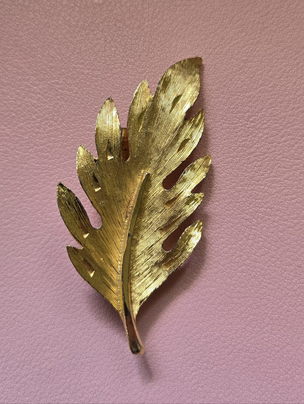 Vtg Oak Leaf Brooch Pin From Louis Giusti - LG- Mid-Century Modern - Gold Tone